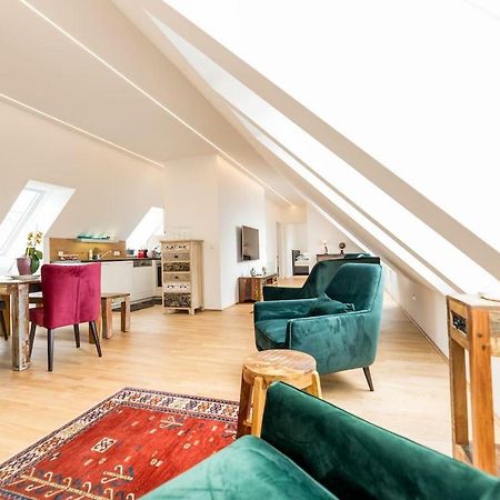 Grosse Dachgeschosswohnung Im Herzen Von גראץ מראה חיצוני תמונה