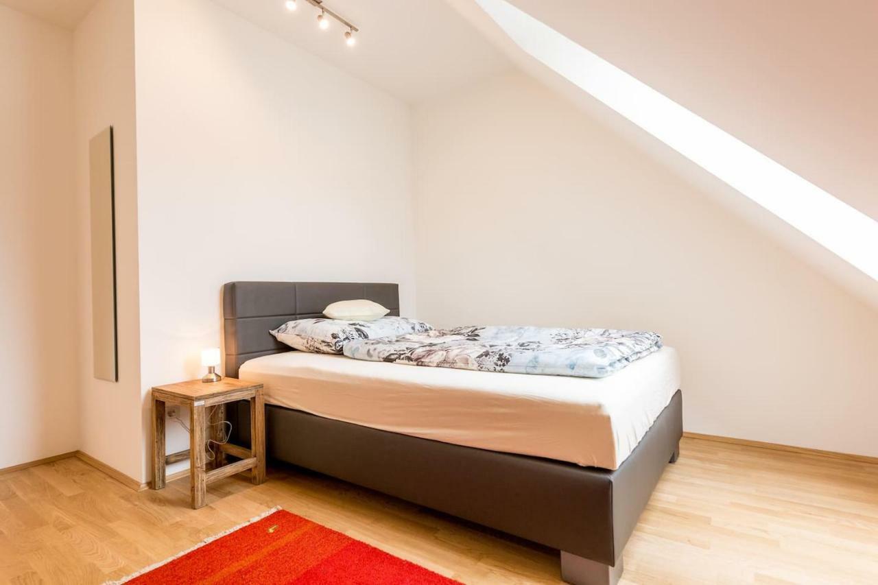 Grosse Dachgeschosswohnung Im Herzen Von גראץ מראה חיצוני תמונה